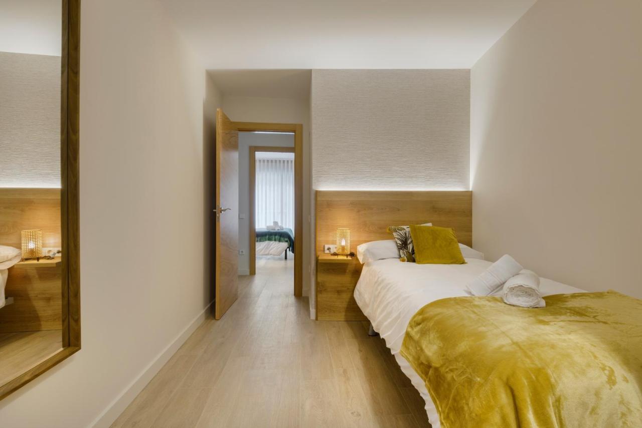 Apartamentos La Muralla De Jaca Zewnętrze zdjęcie