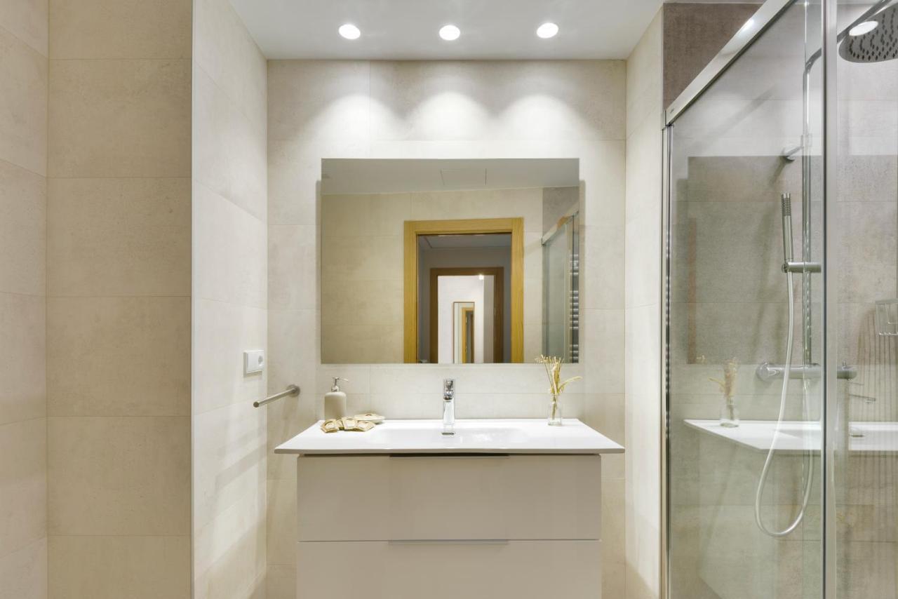 Apartamentos La Muralla De Jaca Zewnętrze zdjęcie