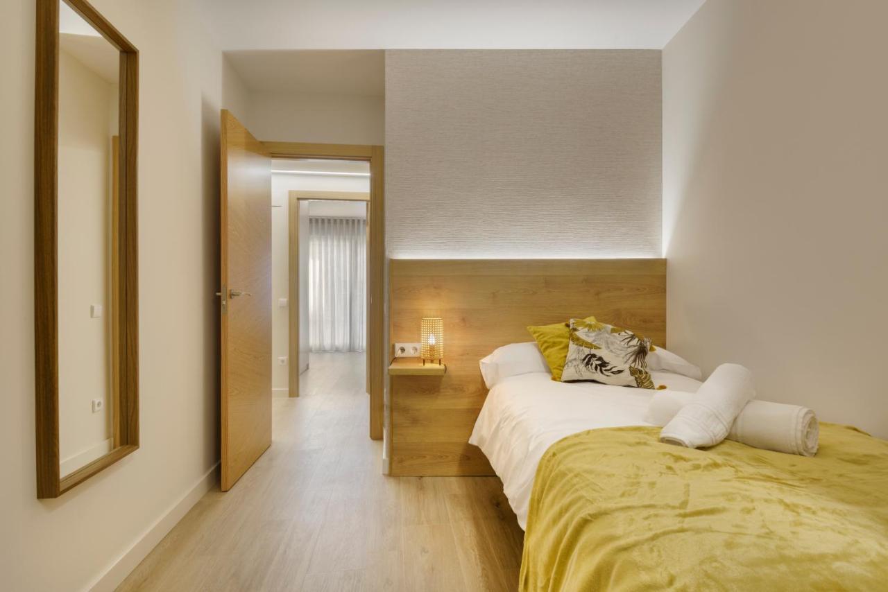 Apartamentos La Muralla De Jaca Zewnętrze zdjęcie