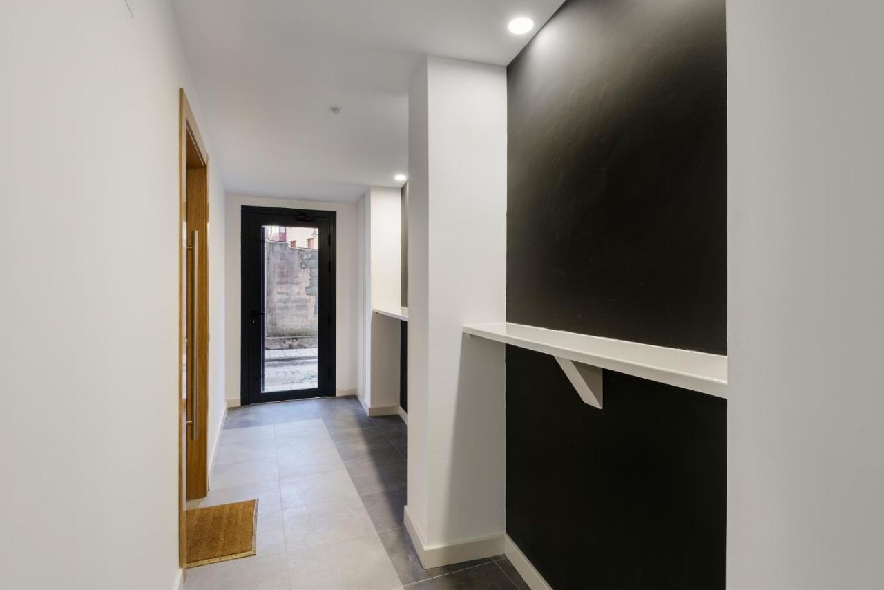 Apartamentos La Muralla De Jaca Zewnętrze zdjęcie